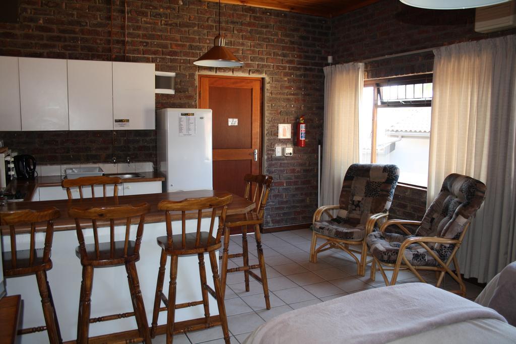 Ohannas Bnb & Self Catering Plettenberg Bay Extérieur photo