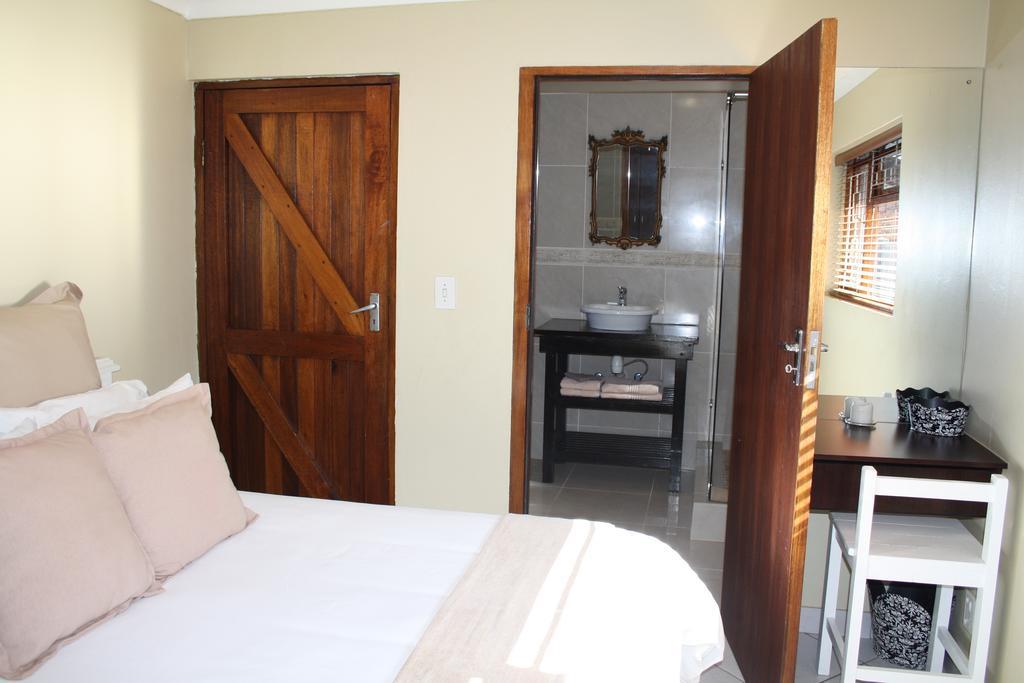 Ohannas Bnb & Self Catering Plettenberg Bay Extérieur photo