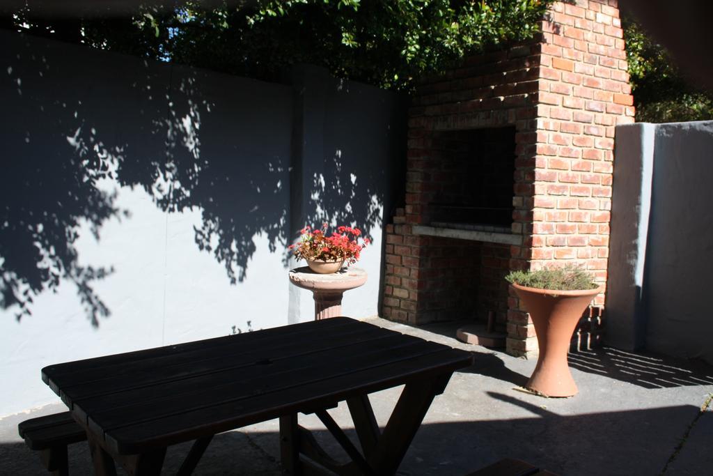 Ohannas Bnb & Self Catering Plettenberg Bay Extérieur photo
