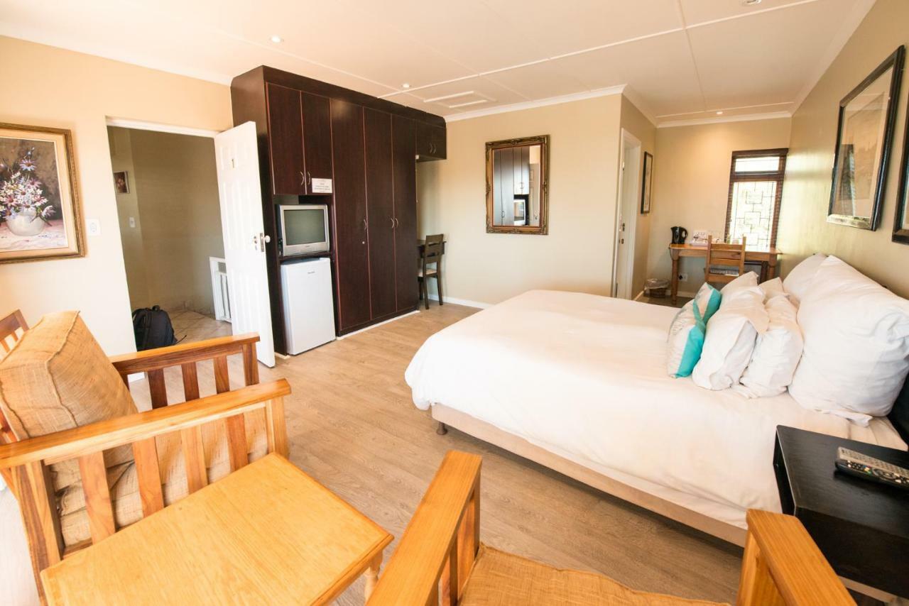 Ohannas Bnb & Self Catering Plettenberg Bay Extérieur photo